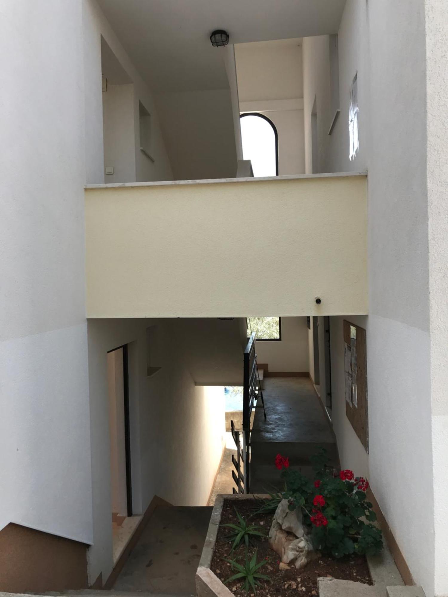 Apartmani Cico Gdinj Ngoại thất bức ảnh