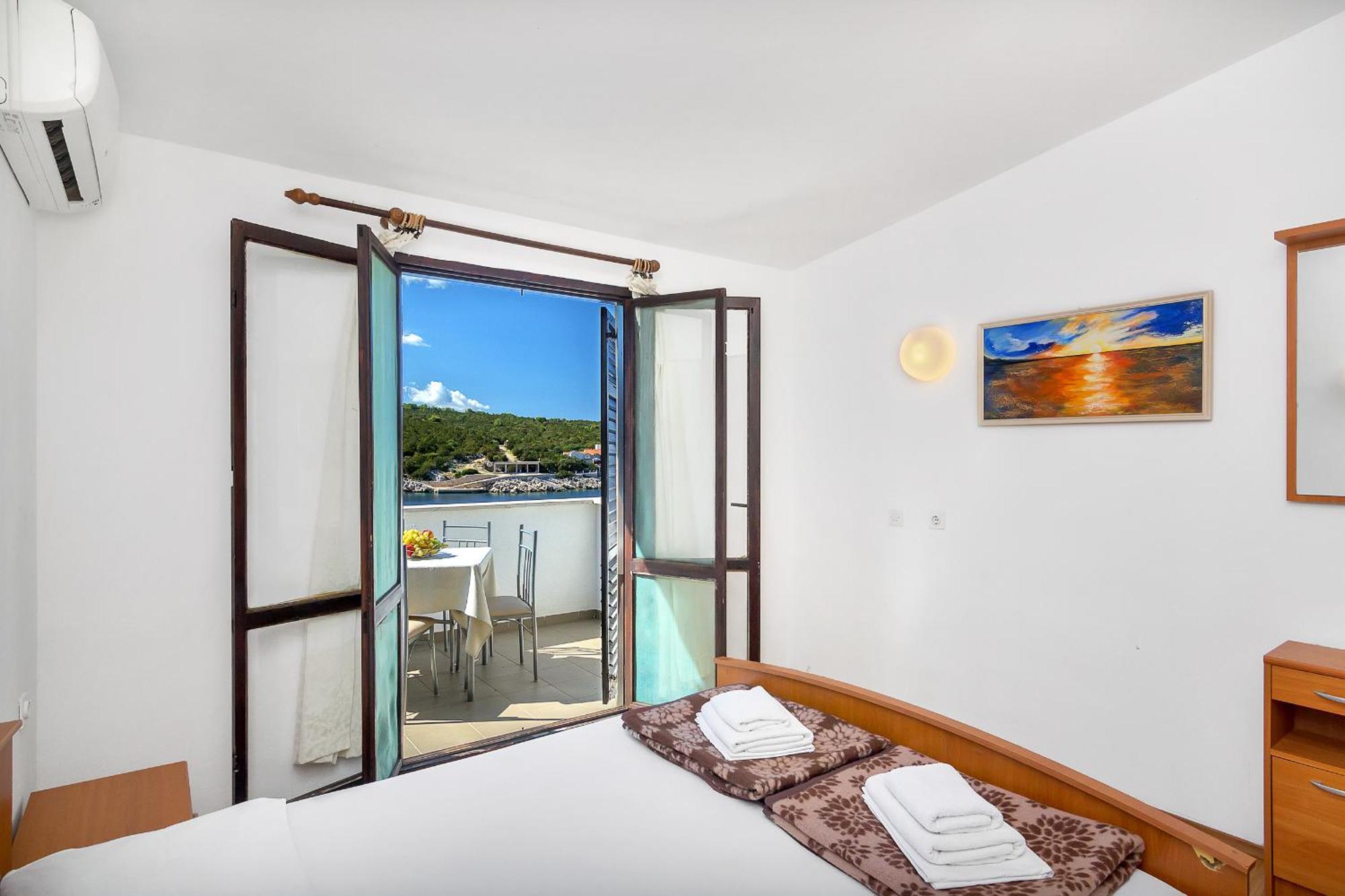 Apartmani Cico Gdinj Ngoại thất bức ảnh